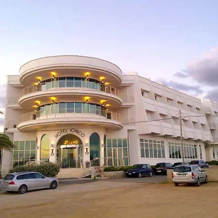 Hotel Jonico 4*
