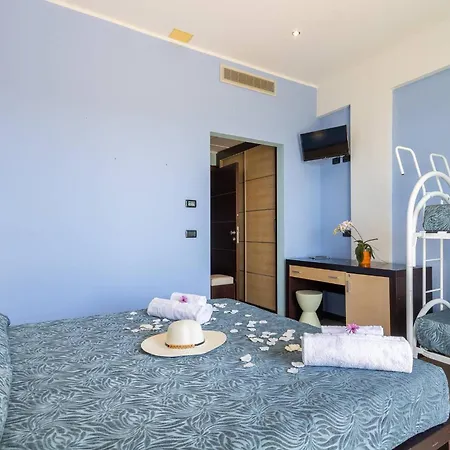 Jonico ホテル トッレ・サン・ジョヴァンニ・ウジェント