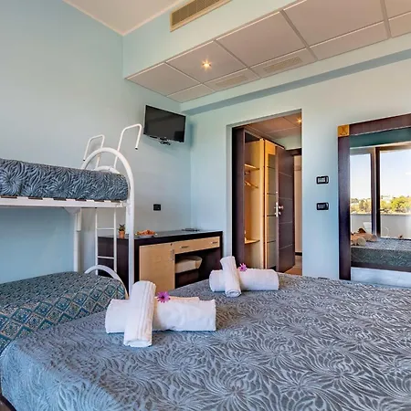 Jonico トッレ・サン・ジョヴァンニ・ウジェント