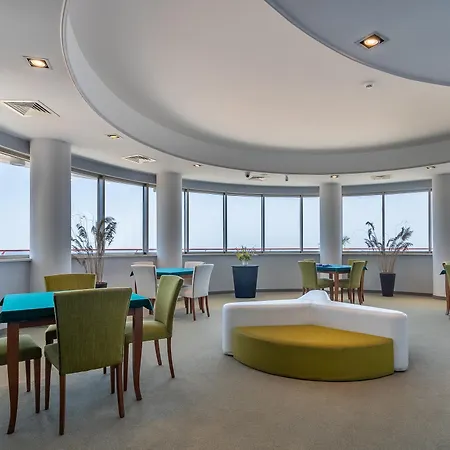 Jonico トッレ・サン・ジョヴァンニ・ウジェント